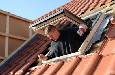 Pose de fenêtres de toit Velux à la Bezole
